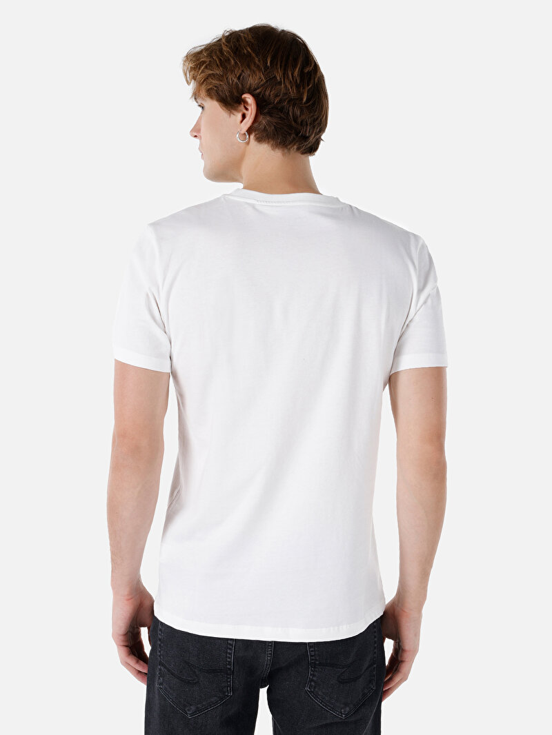 Regular Fit Yuvarlak Yaka Düz Erkek Beyaz Kısa Kol Tişört