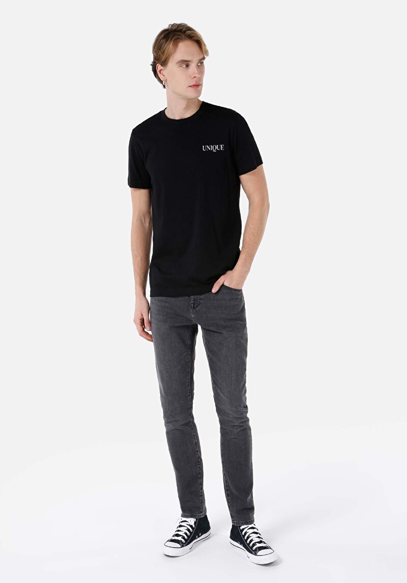 Regular Fit Yuvarlak Yaka Erkek Siyah Kısa Kol Tişört