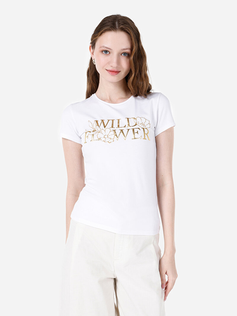 Slim Fit Yuvarlak Yaka Baskılı Kadın Beyaz Kısa Kol Tişört