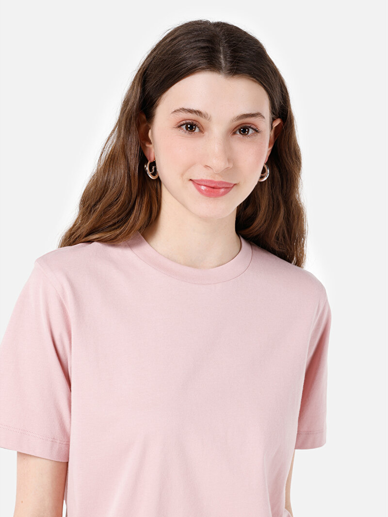 Regular Fit Yuvarlak Yaka Düz Kadın Pembe Kısa Kol Tişört