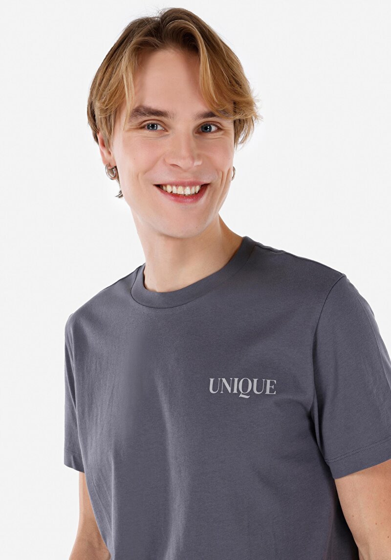 Regular Fit Yuvarlak Yaka Düz Erkek Gri Kısa Kol Tişört