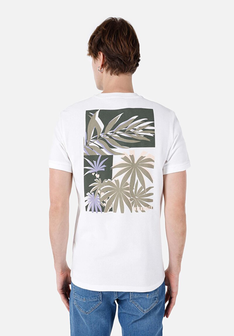 Regular Fit Yuvarlak Yaka Erkek Beyaz Kısa Kol Tişört