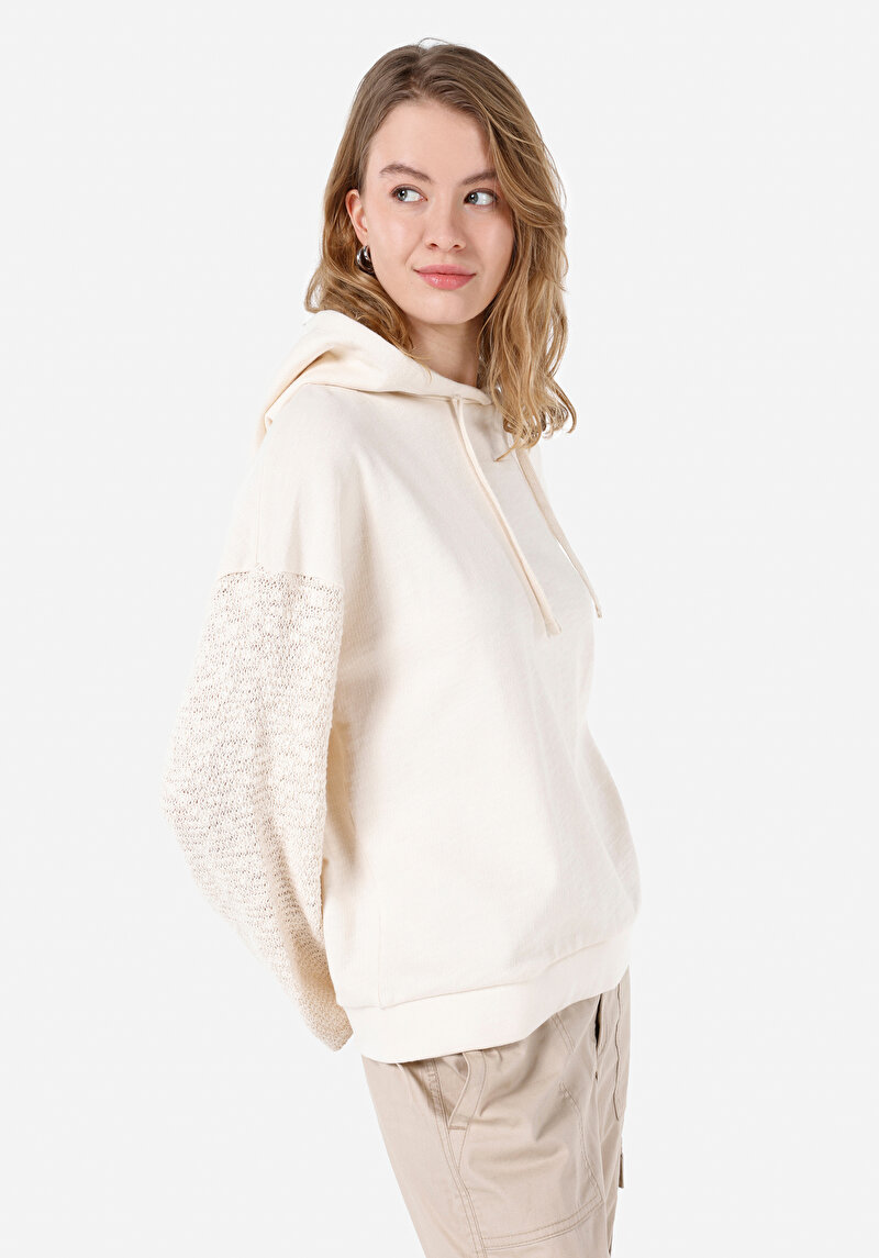 Ekru Kadın Sweatshirt