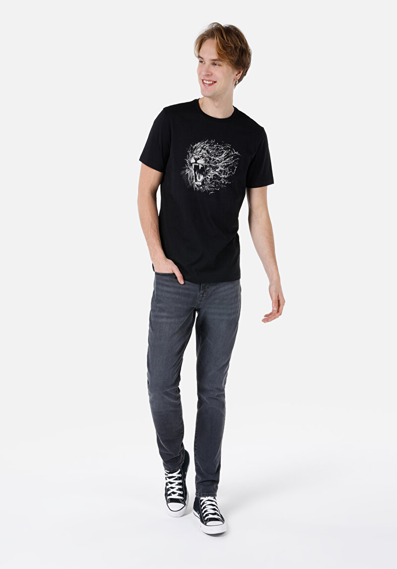 Regular Fit Yuvarlak Yaka Düz Erkek Siyah Kısa Kol Tişört