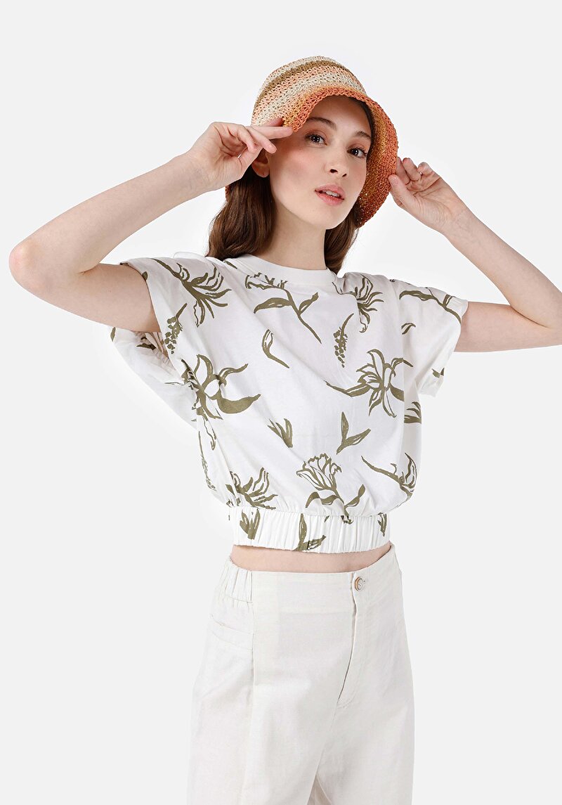 Regular Fit Yuvarlak Yaka Kadın Beyaz Kısa Kol Tişört