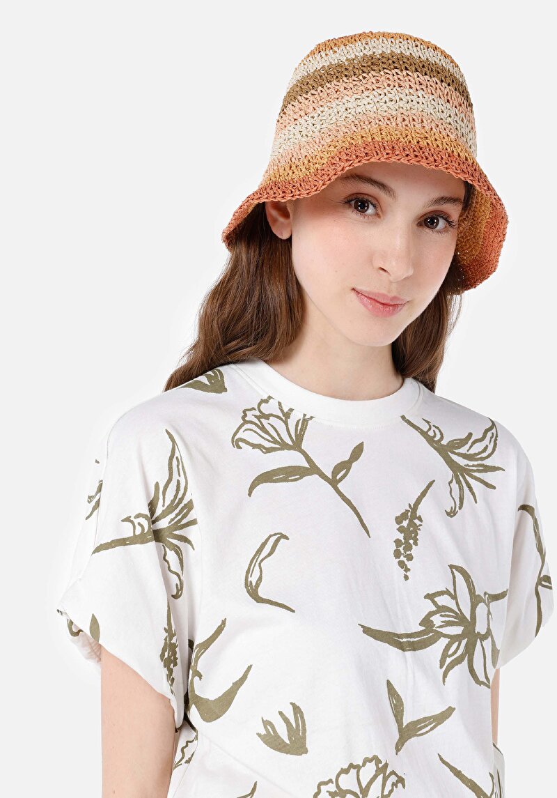 Regular Fit Yuvarlak Yaka Kadın Beyaz Kısa Kol Tişört