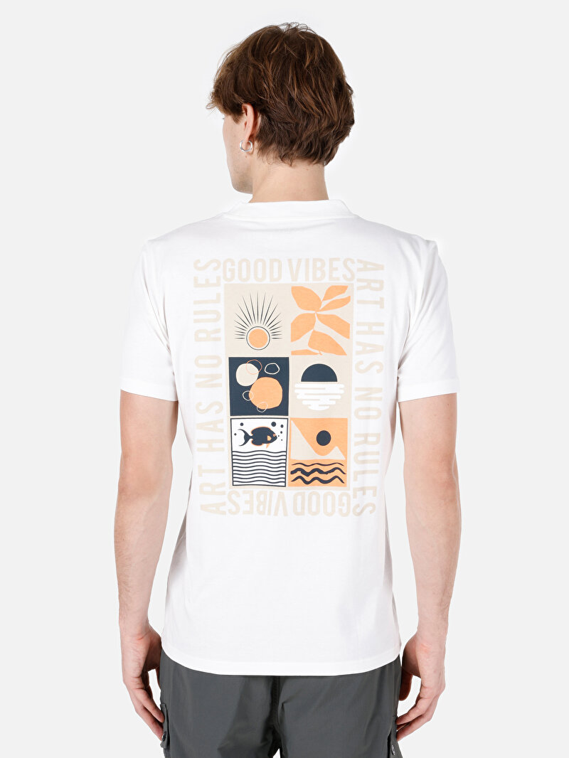 Regular Fit Yuvarlak Yaka Düz Erkek Beyaz Kısa Kol Tişört