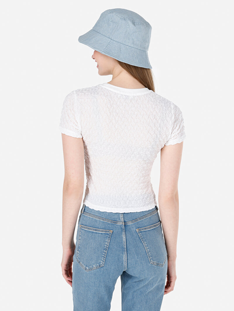 Slim Fit Yuvarlak Yaka Örme Düz Kadın Beyaz Kısa Kol Tişört