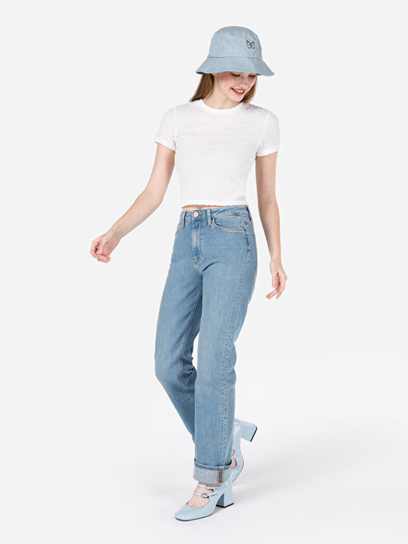 Slim Fit Yuvarlak Yaka Örme Düz Kadın Beyaz Kısa Kol Tişört