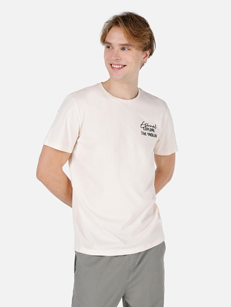 Regular Fit Yuvarlak Yaka Düz Erkek Bej Kısa Kol Örme Cepsiz Tişört