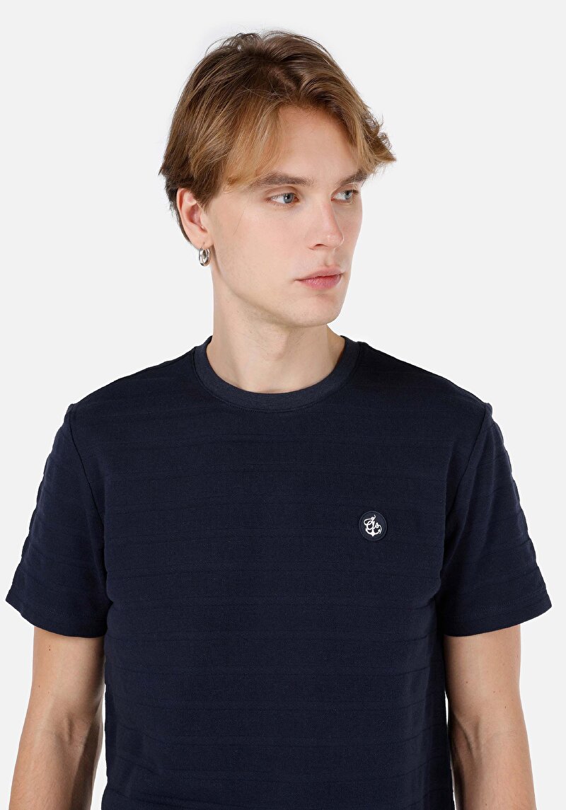 Regular Fit Yuvarlak Yaka Jakarlı Erkek Lacivert Kısa Kol Tişört