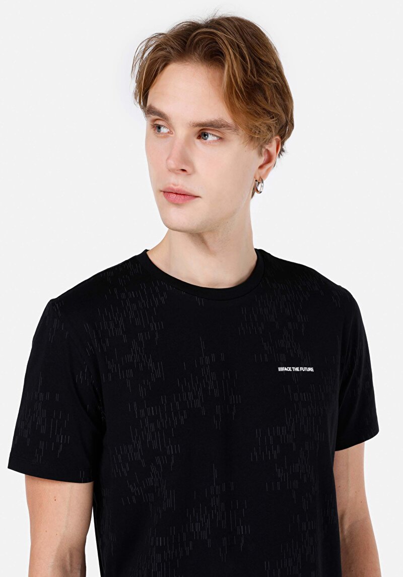 Regular Fit Yuvarlak Yaka Düz Erkek Siyah Kısa Kol Tişört