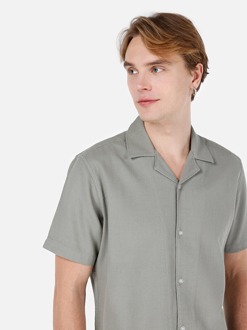 Regular Fit Shirt Neck Düz Erkek Yeşil Kısa Kol Gömlek