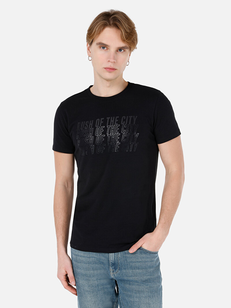 Slim Fit Yuvarlak Yaka Düz Erkek Siyah Kısa Kol Tişört