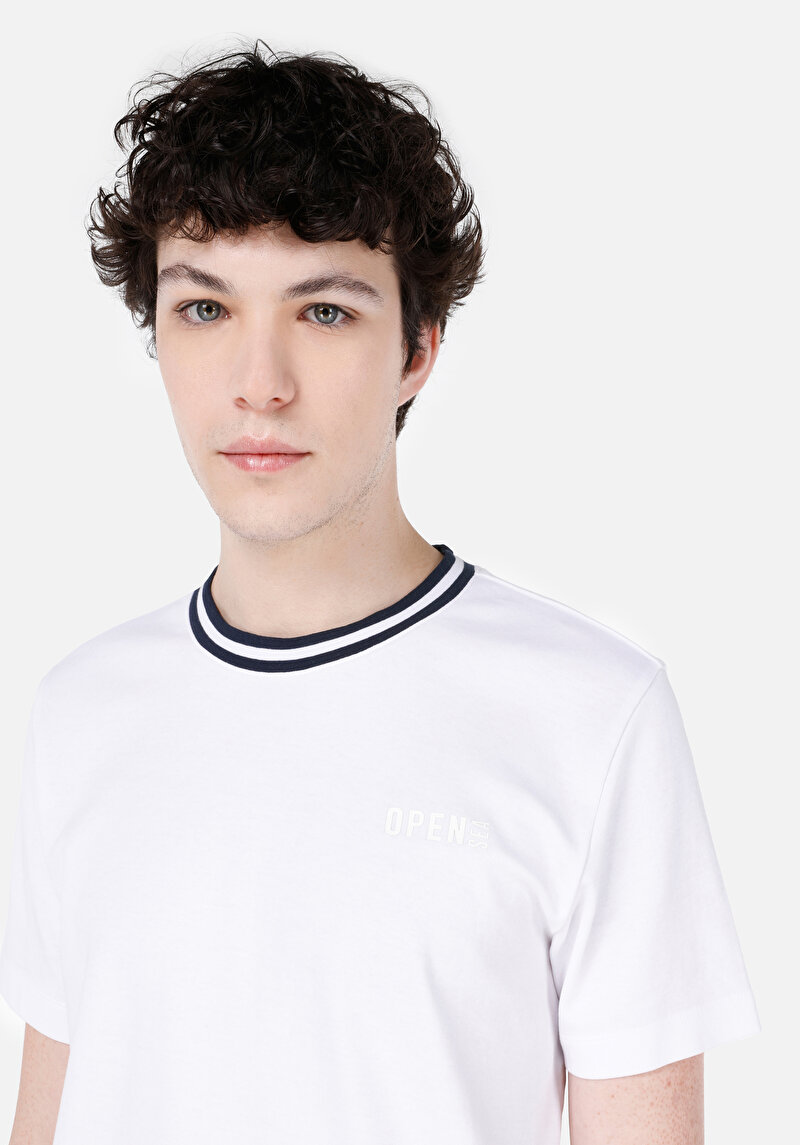 Regular Fit Yuvarlak Yaka Düz Erkek Beyaz Kısa Kol Tişört