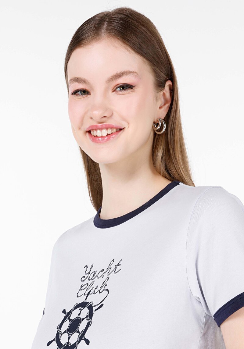 Regular Fit Yuvarlak Yaka Baskılı Kadın Mavi Kısa Kol Tişört