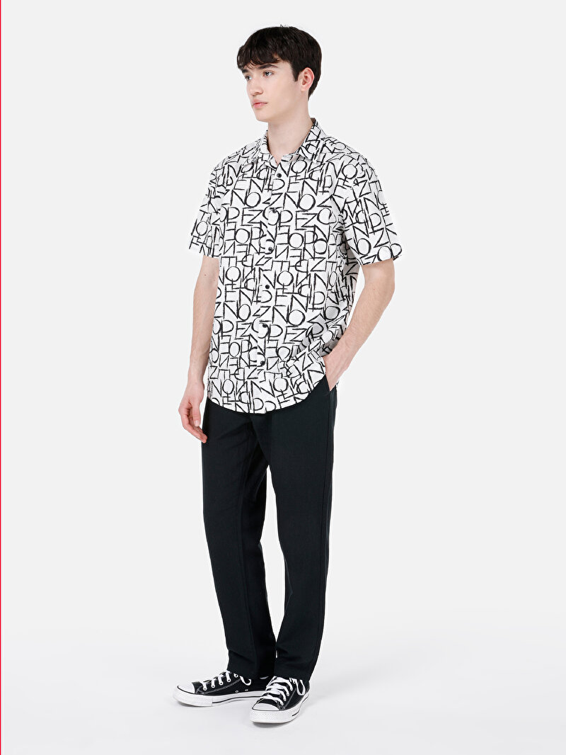 Regular Fit Shirt Neck Baskılı Erkek Beyaz Cepsiz Kısa Kol Gömlek