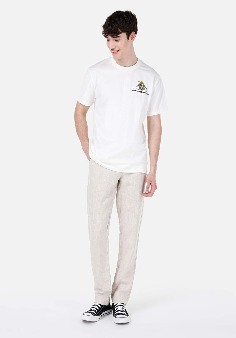 Comfort Fit Yuvarlak Yaka Düz Erkek Beyaz Kısa Kol Tişört