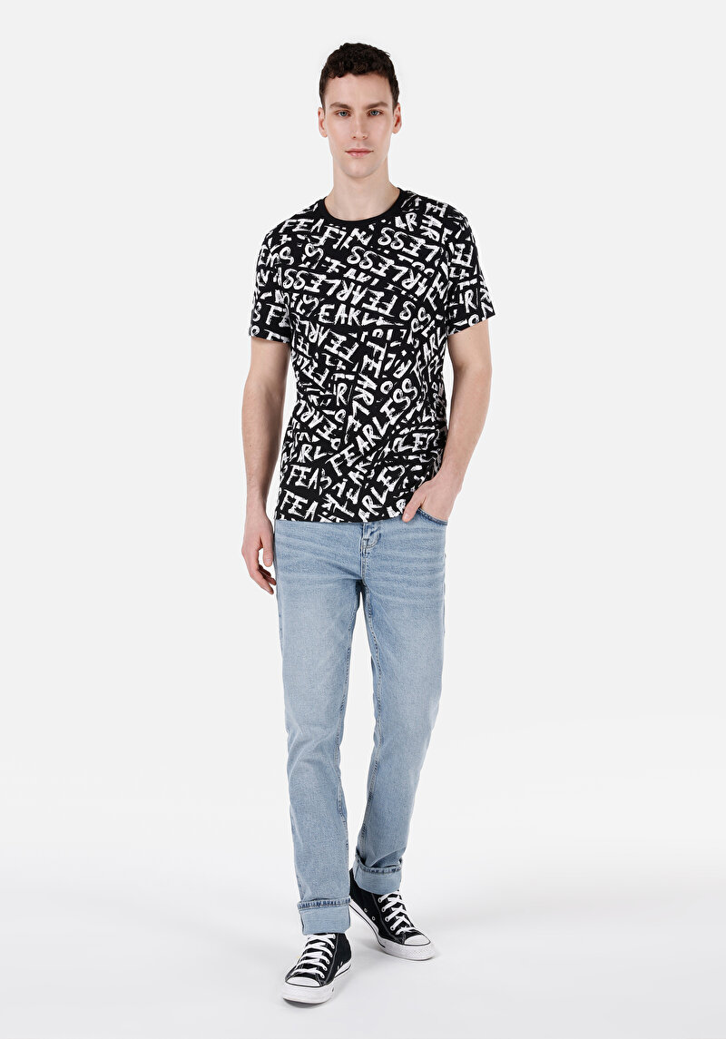 Regular Fit Yuvarlak Yaka Erkek Siyah Kısa Kol Tişört