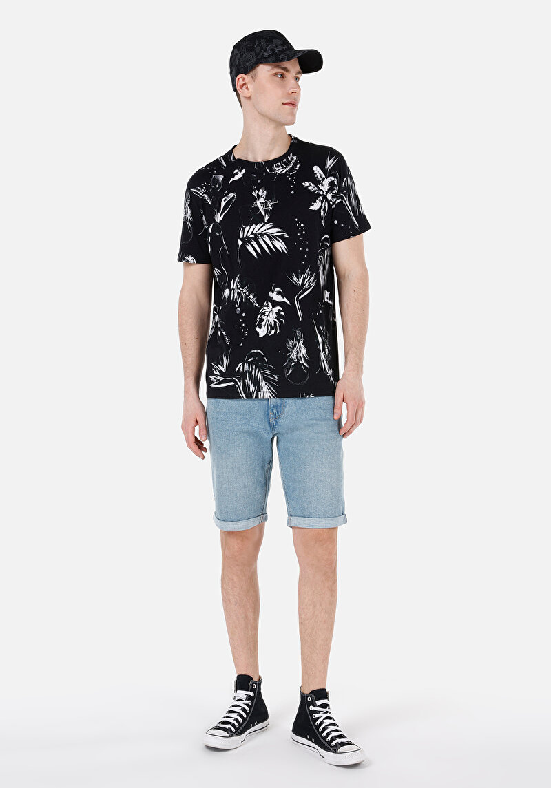 Regular Fit Yuvarlak Yaka Baskılı Erkek Siyah Kısa Kol Tişört