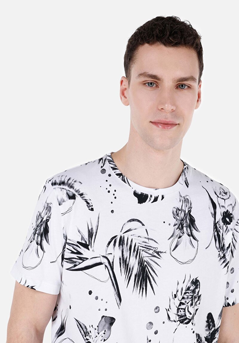 Regular Fit Yuvarlak Yaka Baskılı Erkek Beyaz Kısa Kol Tişört