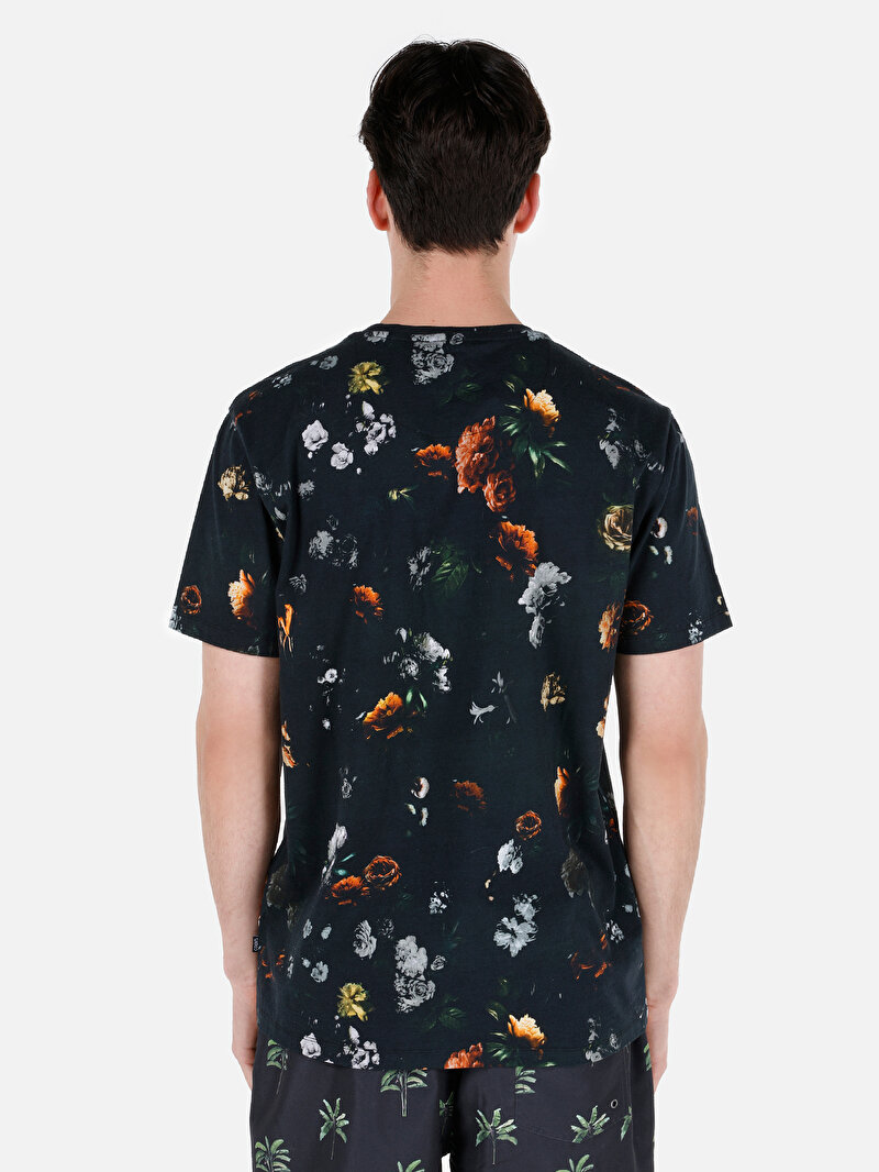 Regular Fit Yuvarlak Yaka Örme Baskılı Erkek Siyah Kısa Kol Tişört