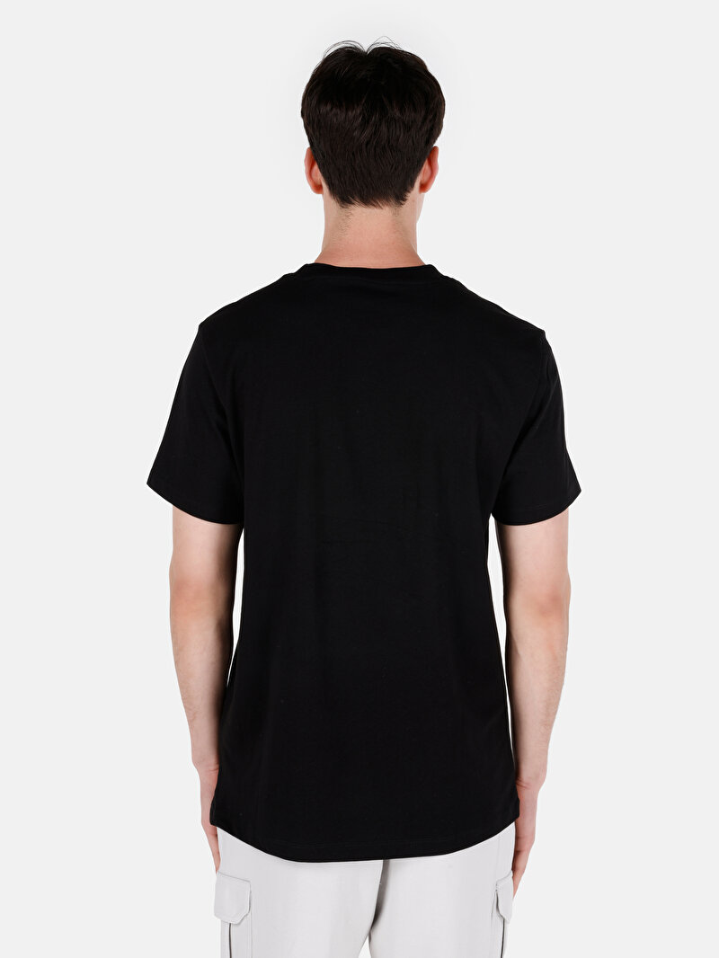 Regular Fit Yuvarlak Yaka Düz Erkek Siyah Kısa Kol Tişört