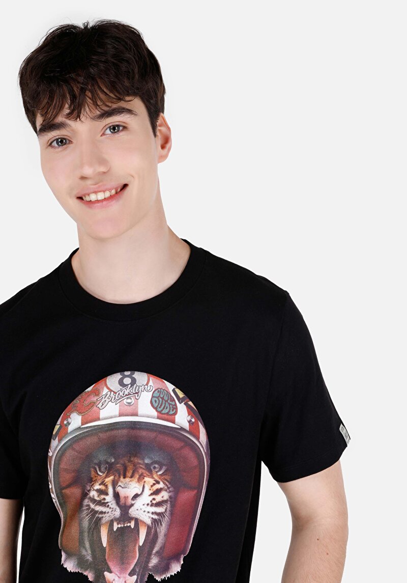 Regular Fit Yuvarlak Yaka Düz Erkek Siyah Kısa Kol Tişört