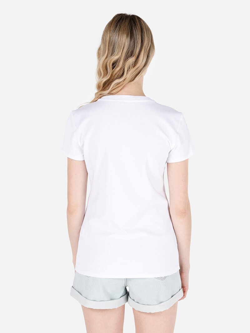 Slim Fit Yuvarlak Yaka Baskılı Kadın Beyaz Kısa Kol Tişört