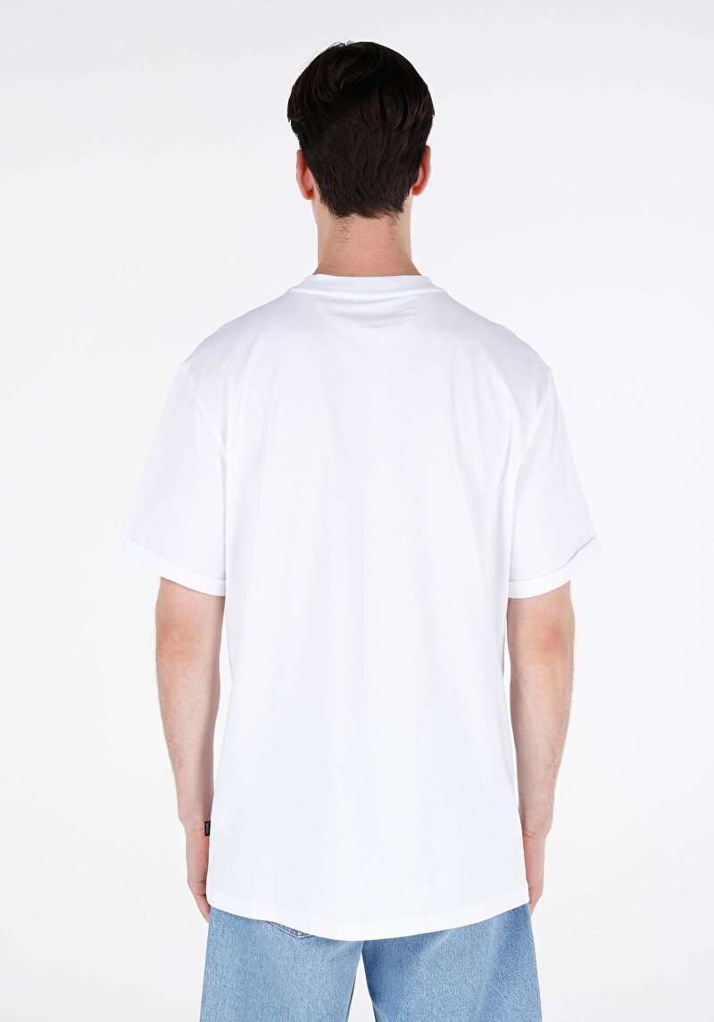 Comfort Fit Yuvarlak Yaka Düz Erkek Beyaz Kısa Kol Tişört