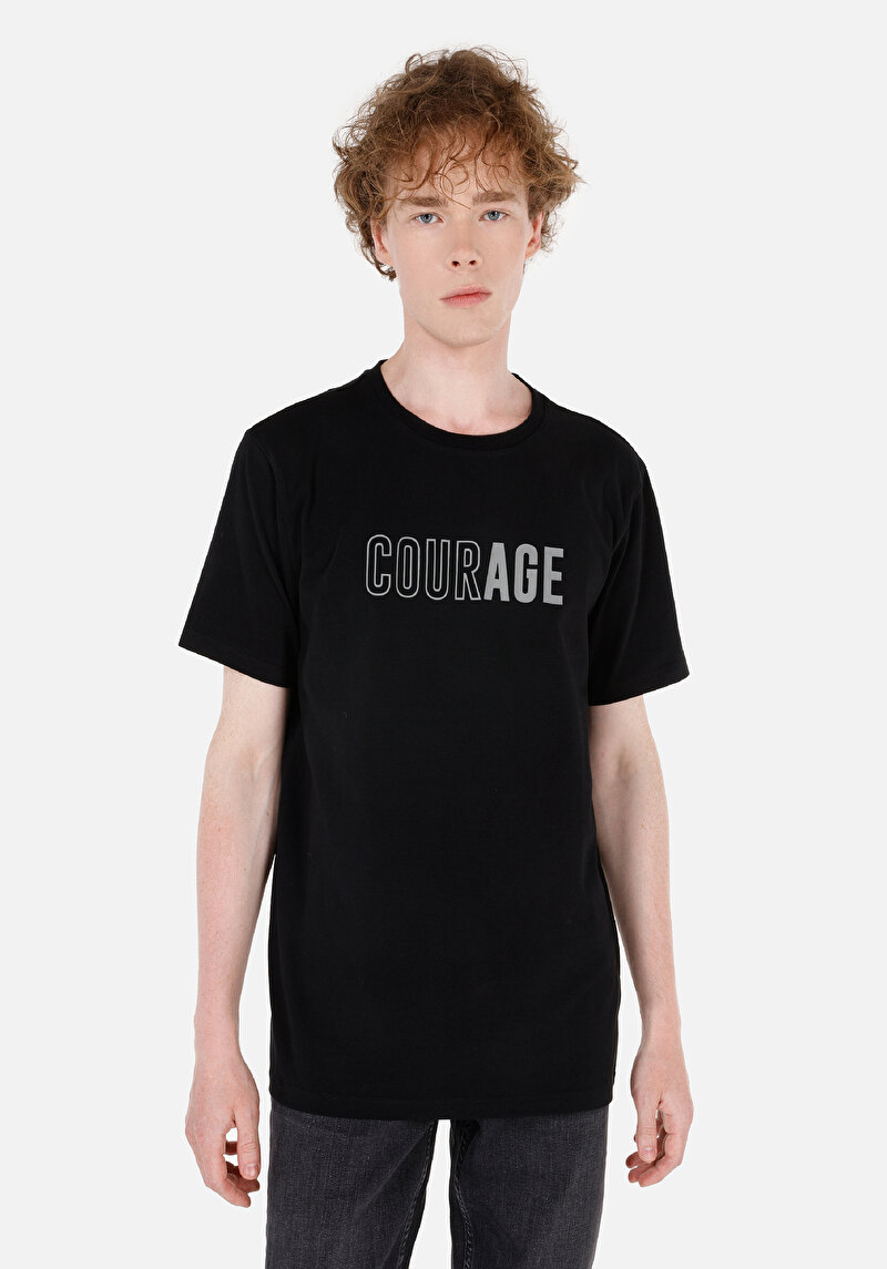 Regular Fit Yuvarlak Yaka Cepsiz Erkek Siyah Kısa Kol Tişört