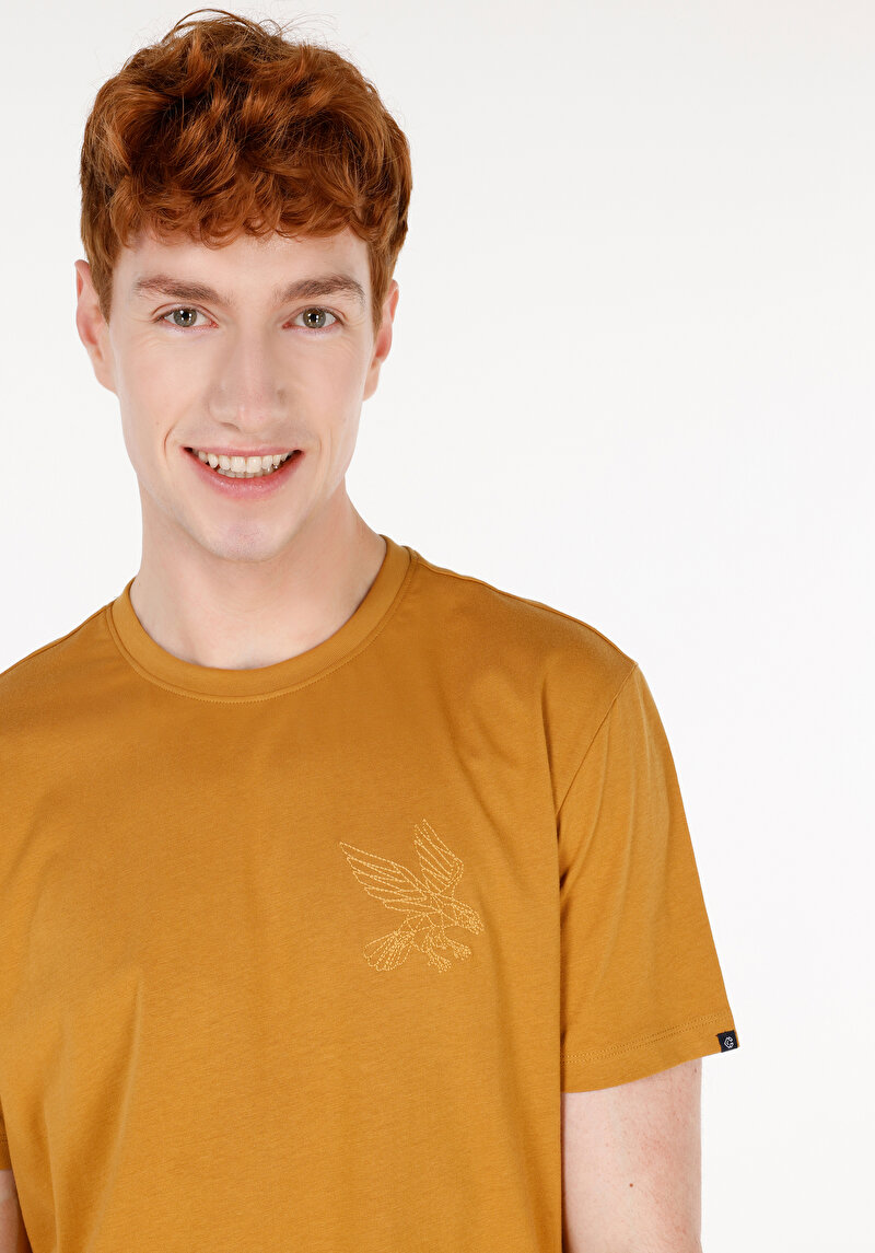 Regular Fit Yuvarlak Yaka Düz Erkek Sari Kısa Kol Tişört