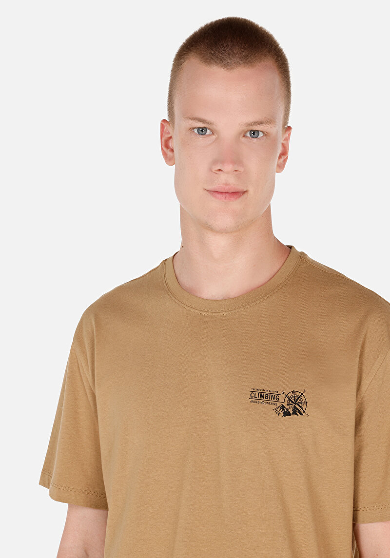 Comfort Fit Yuvarlak Yaka  Erkek Kahverengi Kısa Kol Tişört