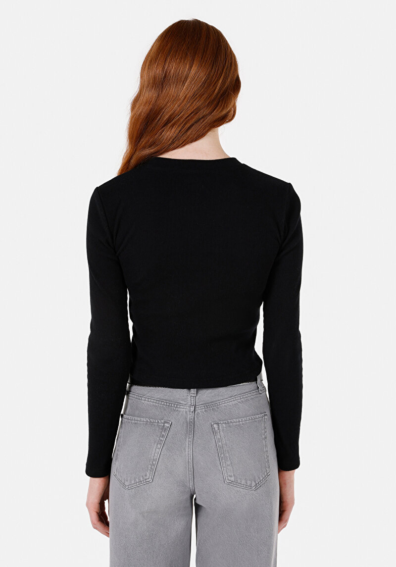 Slim Fit Yuvarlak Yaka Düz Kadın Siyah Uzun Kol Tişört