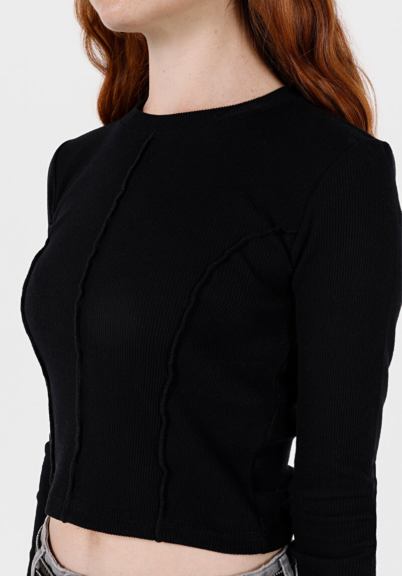 Slim Fit Yuvarlak Yaka Düz Kadın Siyah Uzun Kol Tişört
