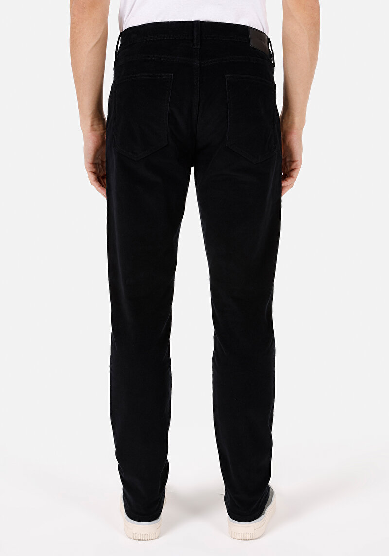 Regular Fit Orta Bel Düz Paça Cepli Erkek Siyah Pantolon