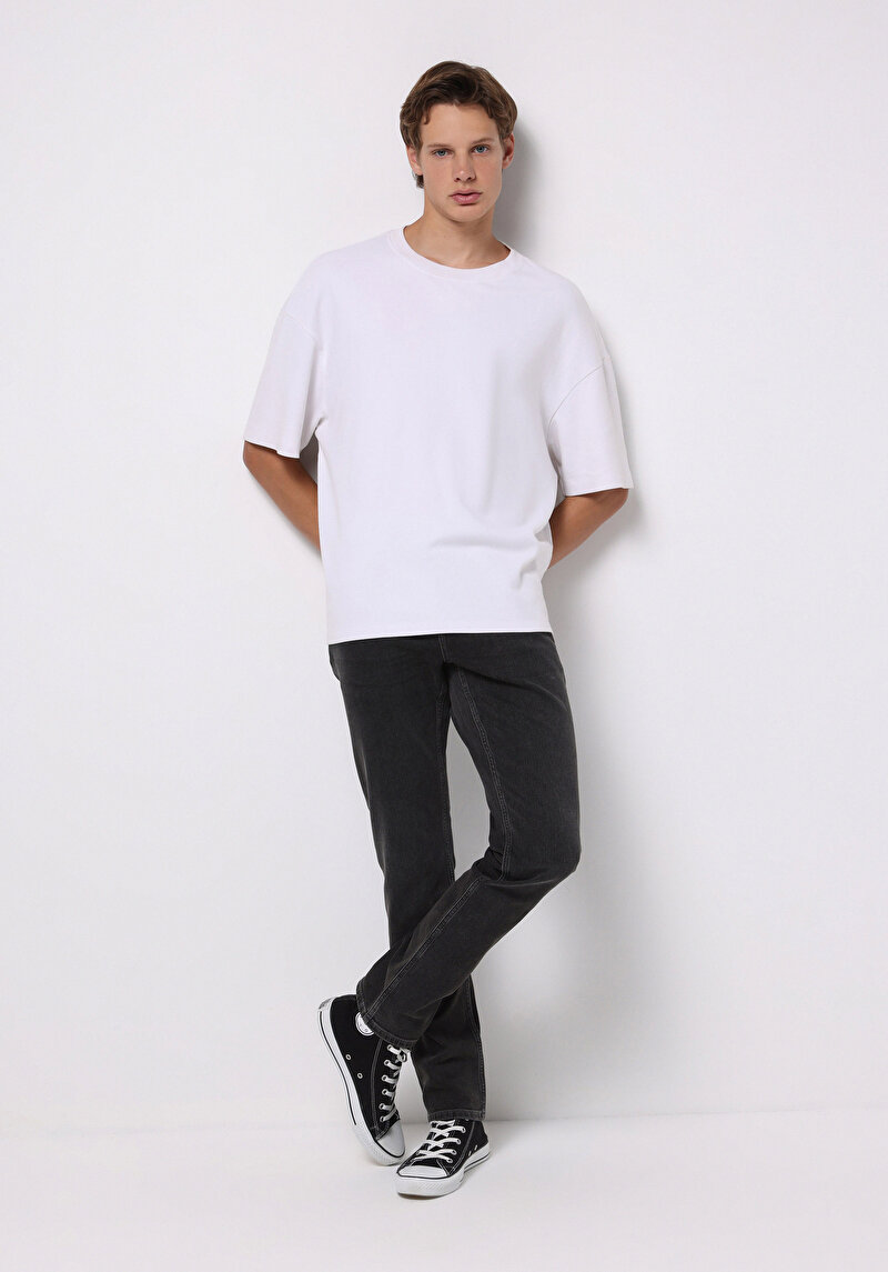 Straight Fit Düşük Bel Düz Paça Erkek Siyah Jean Pantolon