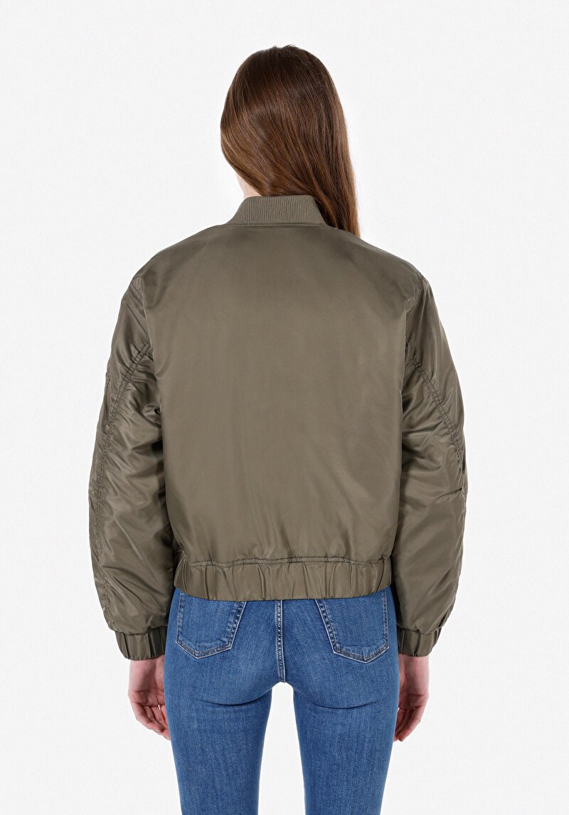 Regular Fit Kolej Yaka Fermuarlı Astarlı Suya Dayanıklı Kadın Yeşil Mont