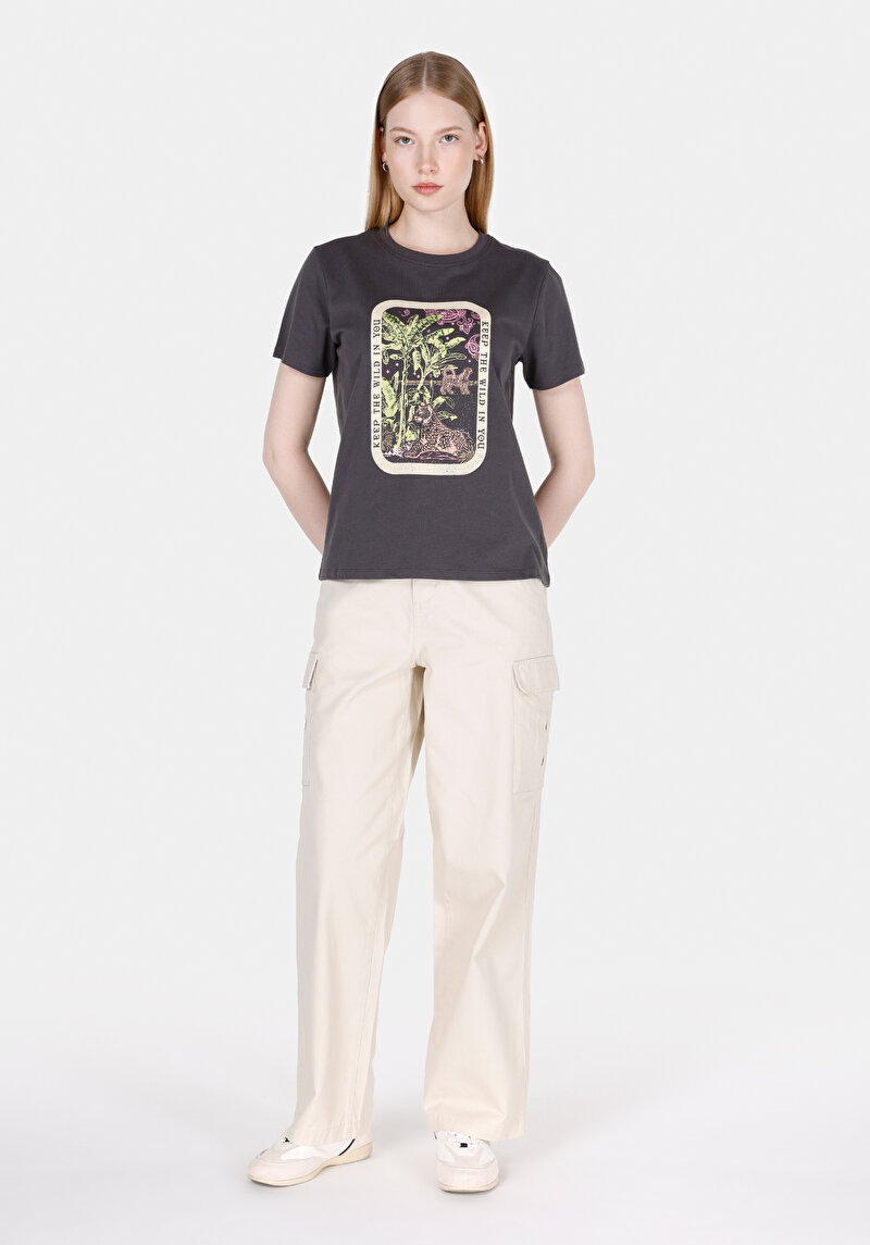 Regular Fit Pamuklu Yuvarlak Yaka Baskılı Kadın Antrasit Kısa Kol Tişört