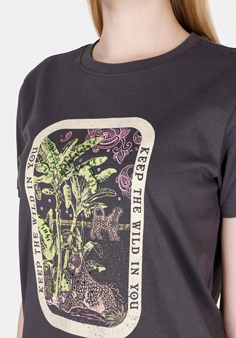 Regular Fit Pamuklu Yuvarlak Yaka Baskılı Kadın Antrasit Kısa Kol Tişört