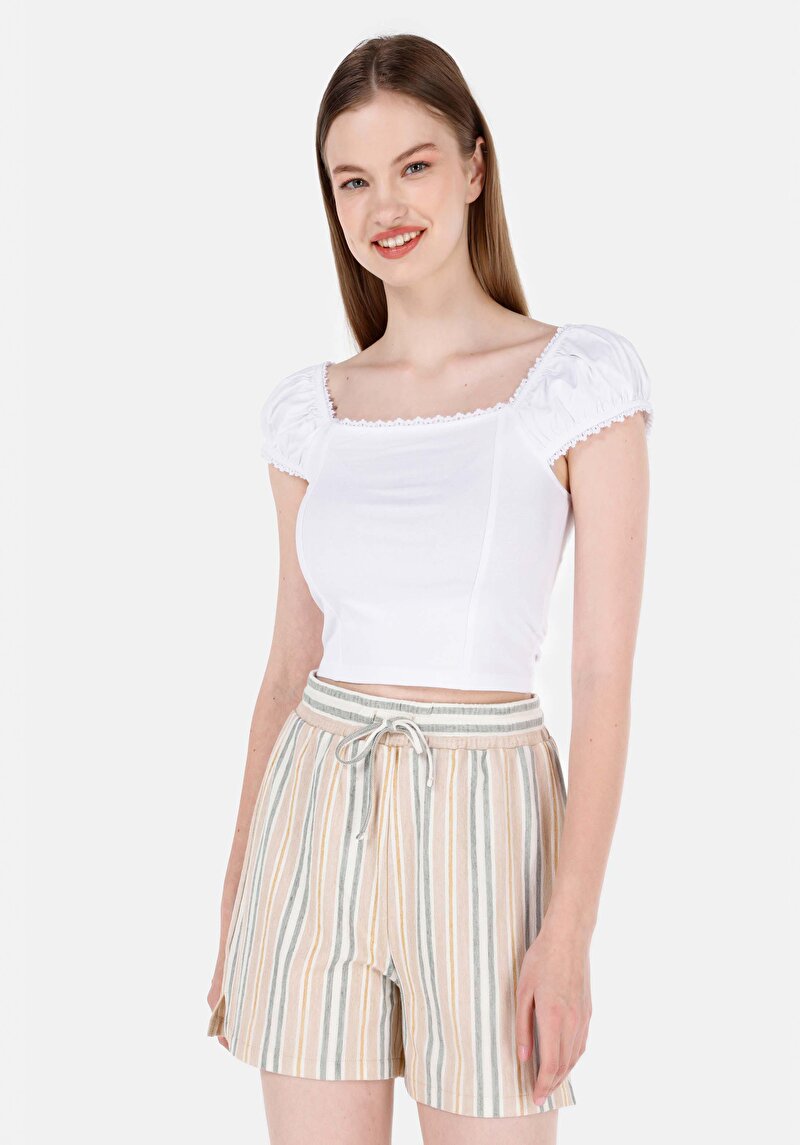 Slim Fit Derin Yuvarlak Yaka Düz Kadın Beyaz Kısa Kol Tişört