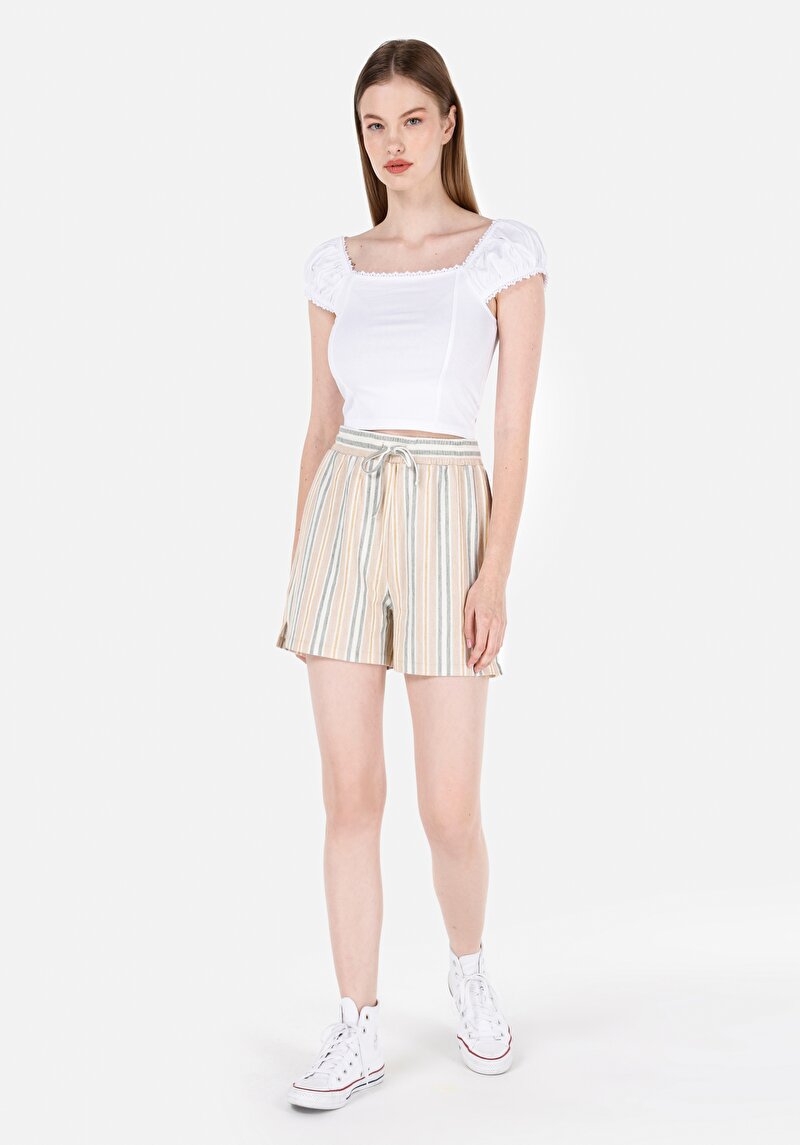 Slim Fit Derin Yuvarlak Yaka Düz Kadın Beyaz Kısa Kol Tişört