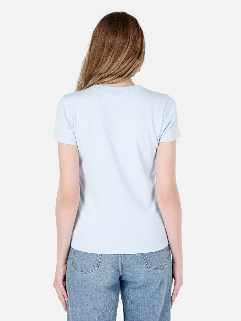 Slim Fit Yuvarlak Yaka Düz Kadın Mavi Kısa Kol Tişört