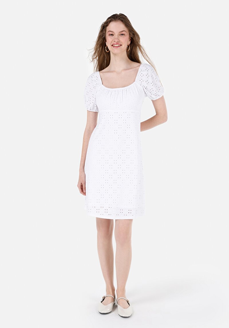 Regular Fit Düz Kadın Beyaz Kısa Kol Elbise