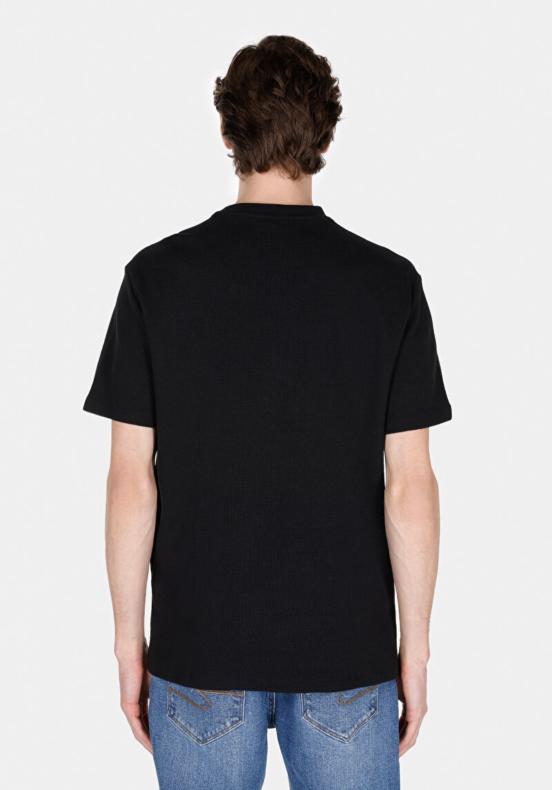 Comfort Fit Yuvarlak Yaka Düz Erkek Siyah Kısa Kol Tişört