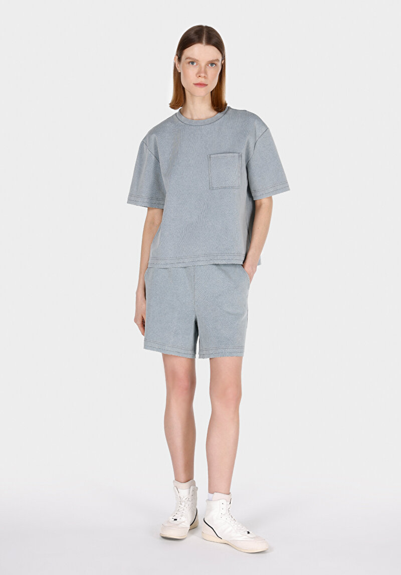 Regular Fit Orta Bel Düz Kadın Gri Şort