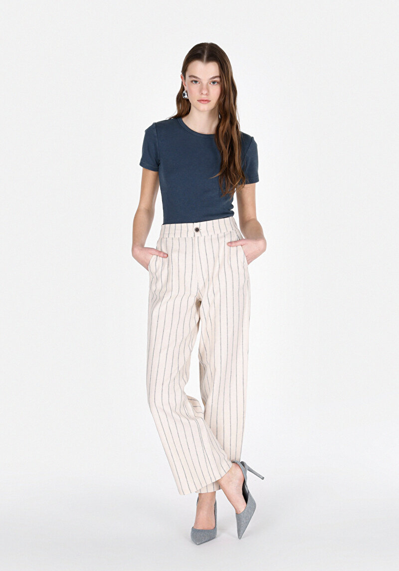 Regular Fit Yüksel Bel Geniş Paça Astarsız Kadın Ekru Pantolon