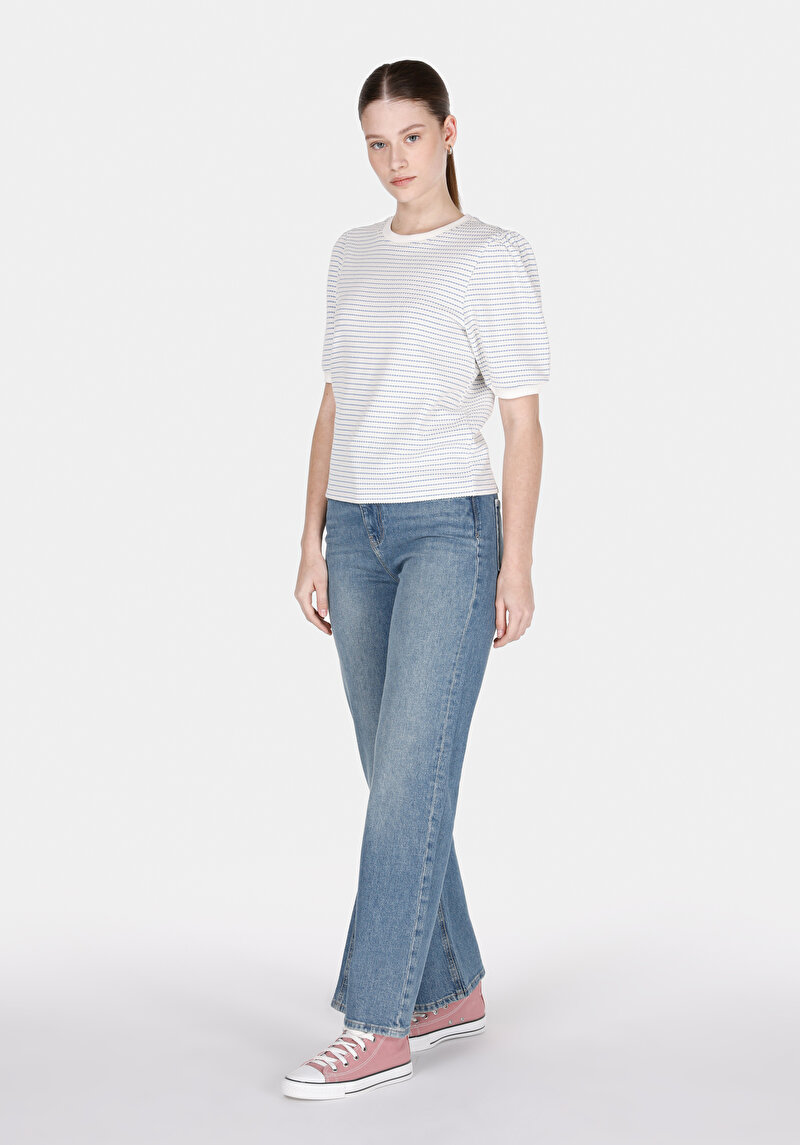 Regular Fit Yuvarlak Yaka Çizgili Kadın Beyaz Kısa Kol Tişört