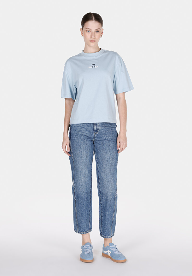 Regular Fit Pamuklu Cepsiz Yuvarlak Yaka Baskılı Kadın Mavi Kısa Kol Tişört