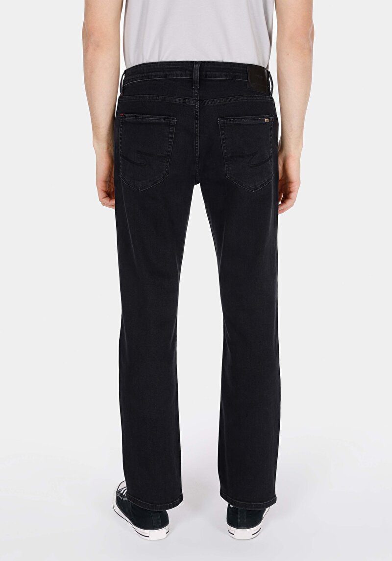 Regular Fit Erkek Siyah Jean Pantolon